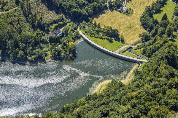 Aerial view, Lingesetalsperre with dam wall, Schmitzwipper, Marienheide, Sauerland, North Rhine-Westphalia, Germany, DE, Europe, Kierspe, aerial view, aerial photography, aerial photography, Ruhr area, dam wall, reservoir, overview, bird's-eye view, forest area, birds-eyes view, overview