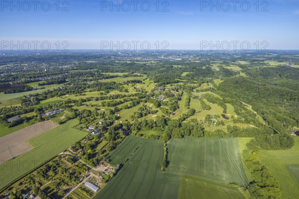 Aerial view, Golf course Golfclub Essen-Heidhausen, forest area Langenhorster Wald, meadows and fields with distant view, Heidhausen, Essen, Ruhr area, North Rhine-Westphalia, Germany