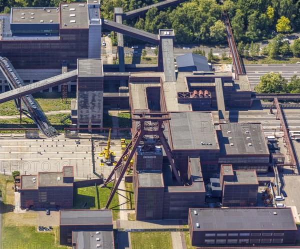 Aerial view, Zollverein factory swimming pool, Gelsenkirchener Straße, outdoor pool, Stoppenberg, Essen, Ruhr area, North Rhine-Westphalia, Germany
