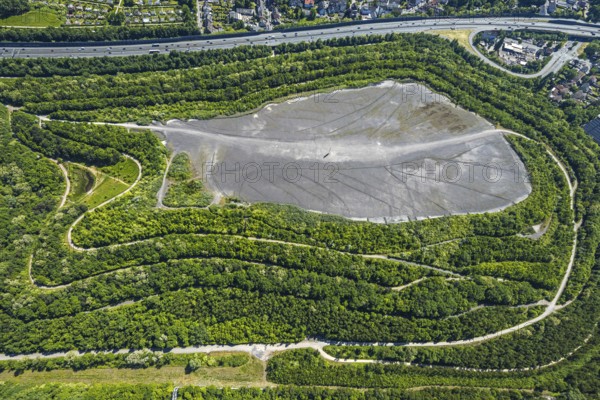 Aerial view, Schurenbach slag heap, Bramme sculpture for the Ruhr region by the artist Richard Serra, Forms and colours, Altenessen-Nord, Essen, Ruhr region, North Rhine-Westphalia, Germany