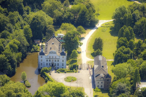 Aerial view, Borbeck moated castle and castle park, Borbeck-Mitte, Essen, Ruhr area, North Rhine-Westphalia, Germany