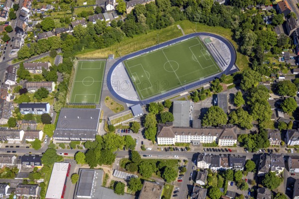 Aerial view, football stadium and athletics stadium with blue running track, Prinzenpark sports ground on Prinzenstraße, Borbeck grammar school, Bergeborbeck, Essen, Ruhr area, North Rhine-Westphalia, Germany