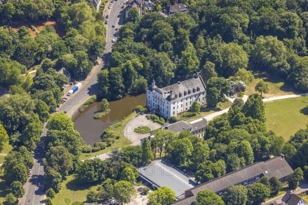 Aerial view, Borbeck moated castle and castle park, Borbeck-Mitte, Essen, Ruhr area, North Rhine-Westphalia, Germany