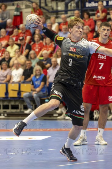 2nd HBL (German Handball League), 2025/26 season, matchday 1: Eulen Ludwigshafen against TUSEM Essen***Picture: Felix Mart (3, Essen)
