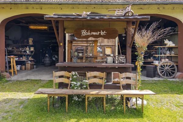 Flea market, junk, Bissendorf, Lower Saxony, Germany