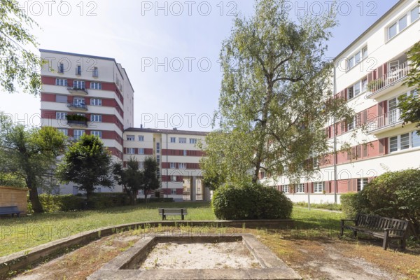 Bau- und Heimstättenverein Stuttgart. Weissenhof Estate on the Killesberg in Stuttgart. The Werkbund Estate was built in 1927 by the Deutscher Werkbund under the direction of Ludwig Mies van der Rohe by leading representatives of Neues Bauen, partly using experimental materials. Stuttgart, Baden-Württemberg, Germany