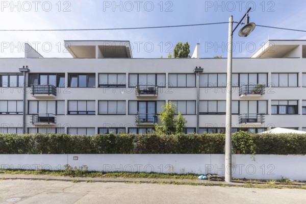 Weissenhof Estate on the Killesberg in Stuttgart. The Werkbund Estate was built in 1927 by the Deutscher Werkbund under the direction of Ludwig Mies van der Rohe by leading representatives of Neues Bauen, partly using experimental materials. Stuttgart, Baden-Württemberg, Germany