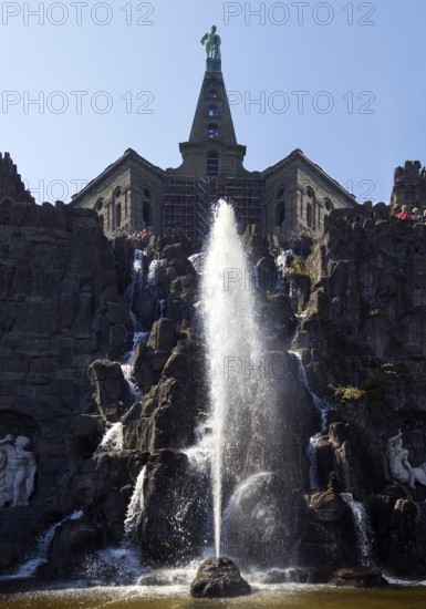Water features with fountain, Octagon at the Hercules Building, Bergpark Wilhelmshöhe, UNESCO World Heritage Site, Kassel, Hesse, Germany