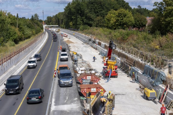 Reconstruction and widening of the B51 federal road, from 2 to 4 lanes, south-east bypass in Münster, bypass, new construction of lanes and noise barriers, North Rhine-Westphalia, Germany
