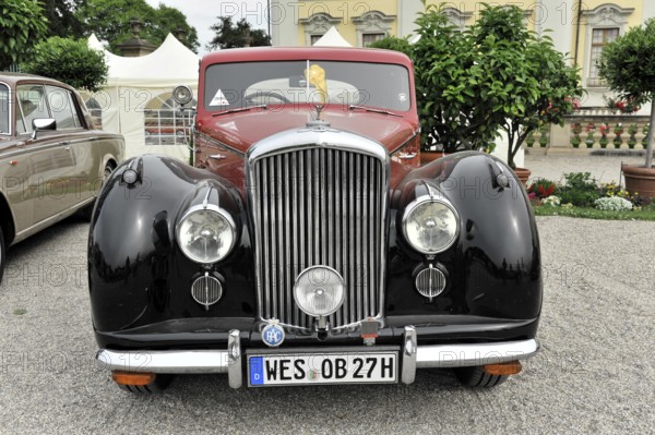 Red and black Bentley classic car with elegant front and classic appearance, Retro Classics meets Baroque, Ludwigsburg, Baden-Württemberg, Germany