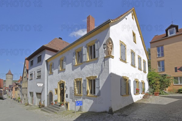 Historic building built in the 16th century and cent tower, Boxgasse, Ochsenfurt, Lower Franconia, Franconia, Bavaria, Germany