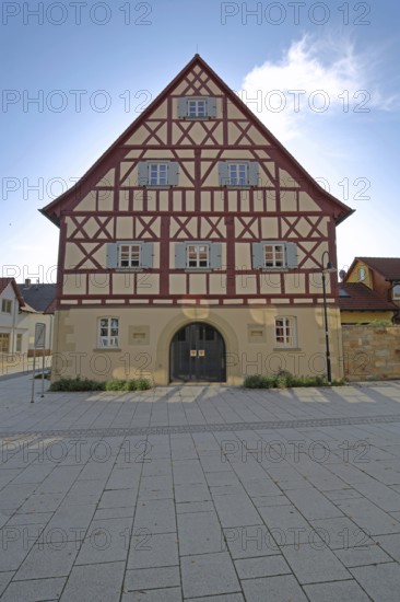Town hall, half-timbered house, market square, Saal an der Saale, Lower Franconia, Franconia, Bavaria, Germany