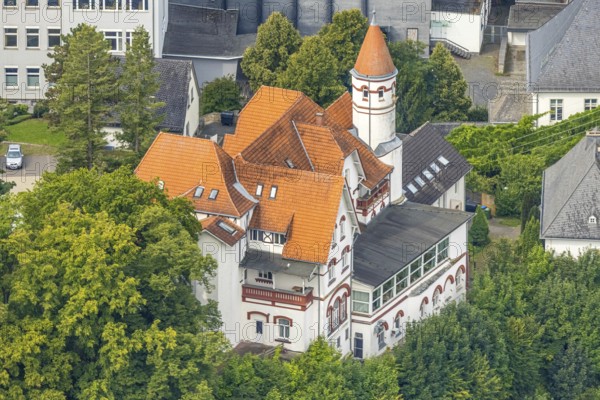 Aerial view, Senioren Wohnpark Klosterstraße, Arnsberg, Ruhr area, North Rhine-Westphalia, Germany, retirement home, old people's home, care and nursing, DE, Europe, house with tower, aerial view, aerial photography, aerial photography, care facility, retirement home, retirement residence, retirement home, senior centre, overview, bird's eye view, birds-eyes view, overview