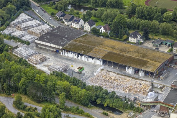 Aerial view, R.D.M. Arnsberg GmbH Papierfabrik Reno de Medici, recycled cardboard location, Arnsberg, Ruhr area, North Rhine-Westphalia, Germany, DE, Europe, commercial enterprises, commercial area, commercial property, commercial site, commercial use, industrial area, industrial site, aerial photograph, aerial photography, aerial photography, RDM paper mill, overview, bird's-eye view, bird's-eye view, overview