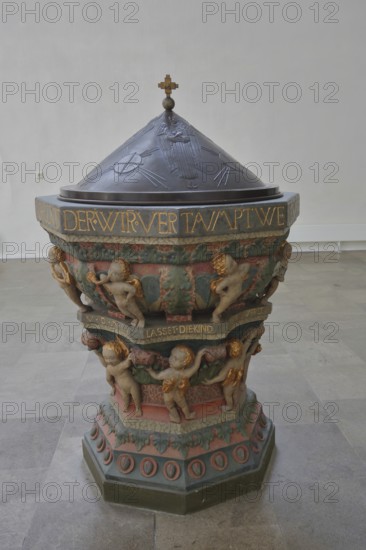 Historic baptismal font from 1539 with inscription, decorations and relief, interior view, arts and crafts, art, Morizkirche, church, Coburg, Upper Franconia, Franconia, Bavaria, Germany