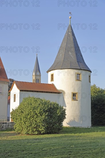 Medieval Fröschturm, part of the former town wall, town fortification, tower with building, Haßfurt, Lower Franconia, Franconia, Bavaria, Germany