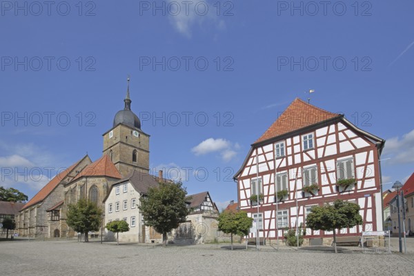 Town hall and town church of Our Lady built 16th century, half-timbered house, market, Heldburg, Thuringia, Germany