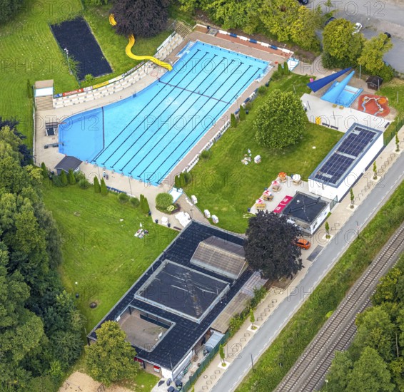 Aerial view, outdoor swimming pool Neheim and bathers on the lawn, Neheim, Arnsberg, Ruhr area, North Rhine-Westphalia, Germany, bathing establishment, bathing resort, DE, Europe, outdoor swimming pool, leisure activities, aerial view, aerial photography, aerial photography, swimming pool, swimming pool, overview, bird's-eye view, overview