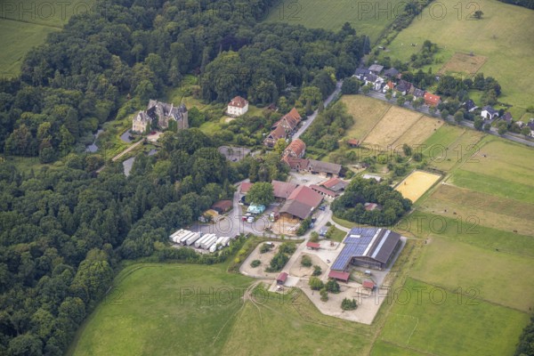 Aerial view, agricultural business Parkpferde Höllinghofen, Schloss Höllinghofen moated castle, Voßwinkel, Arnsberg, Ruhr area, North Rhine-Westphalia, Germany, castle, DE, Europe, moat, manor house, aerial view, aerial photography, aerial photography, castle, overview, defence system, bird's-eye view, moated castle, moated castle, birds-eyes view, overview