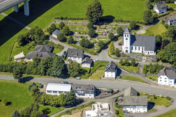 Aerial view, St. Josef Church and Cemetery in Bleche, Kindergarten Die kleinen Strolche, Scheda, Drolshagen, Sauerland, North Rhine-Westphalia, Germany, burial site, DE, Europe, cemetery, memorial, place of worship, graves, burial ground, kindergarten, day care centre, day care centre, aerial photograph, aerial photography, aerial photography, resting place, Ruhr area, overview, bird's eye view, birds-eyes view, overview