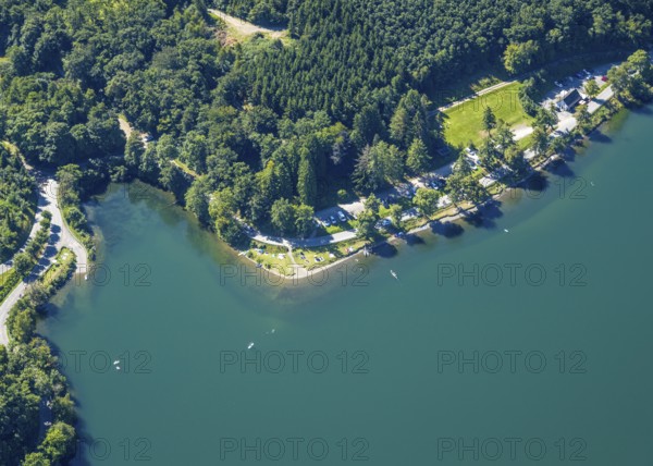 Aerial view, Listertalsperre with shore path Kalberschnacke, bay with forest area and bathing place, Herpel, Drolshagen, Sauerland, North Rhine-Westphalia, Germany, DE, Europe, sunbathing lawn, aerial view, aerial photography, aerial photography, Ruhr area, overview, bird's eye view, forest, bathing, birds-eyes view, overview