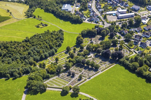 Aerial view, cemetery Drolshagen cemetery and green trees, Drolshagen, Sauerland, North Rhine-Westphalia, Germany, burial site, DE, Europe, cemetery, memorial, Gottesacker, graves, cemetery, aerial photograph, aerial photography, aerial photography, resting place, Ruhr area, overview, bird's-eye view, birds-eyes view, overview
