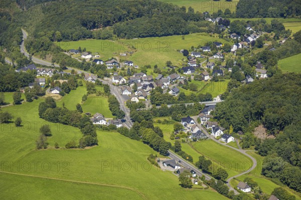 Aerial view, residential area, local view district Wegeringhausen, Drolshagen, Sauerland, North Rhine-Westphalia, Germany, DE, Europe, property tax, green trees, real estate, landscape, aerial view, aerial photography, aerial photography, Ruhr area, overview, bird's-eye view, forest, forest area, meadows and fields, residential area, living and living, residential area, quality of life, residential neighbourhood, housing estate, residential area, birds-eyes view, green forest, overview