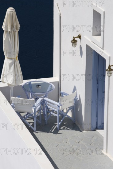 Beautiful mountain village of Oia in the north of the Cyclades island of Santorini, Cyclades, Oia, Santorini, Greece