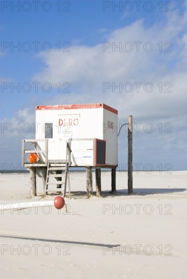DLRG station on the lonely west beach of the North Frisian island of Amrum, Amrum, Norddorf, North Frisia, Germany