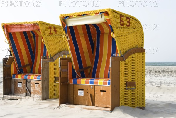 Pure enjoyment of the last rays of sunshine of the year on the beach of Norddorf on the North Frisian island of Amrum, Amrum, Norddorf, North Frisia, Germany