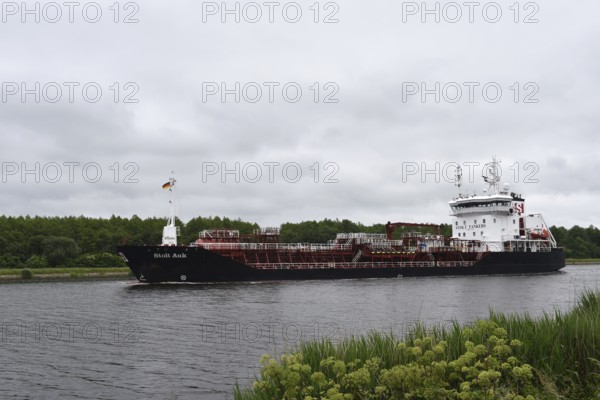 Tanker STOLK AUK in the Kiel Canal, NOK, Kielkanal, Kiel Canal, Schleswig-Holstein, Germany