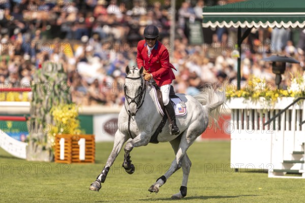 Aaron Vale of the USA, riding Styles, competes in the first round of the 2025 BMO Nations Cup during the Spruce Meadows Masters on September 6, 2025 in Calgary, Alberta, Canada, North America
