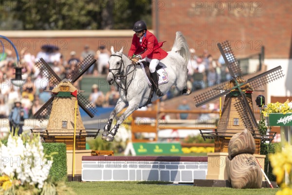Aaron Vale of the USA, riding Styles, competes in the first round of the 2025 BMO Nations Cup during the Spruce Meadows Masters on September 6, 2025 in Calgary, Alberta, Canada, North America