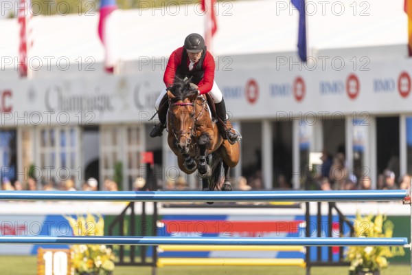 Pedro Pasquel of Mexico, riding Chakkalou PS, competes in the first round of the 2025 BMO Nations Cup during the Spruce Meadows Masters on September 6, 2025 in Calgary, Alberta, Canada, North America