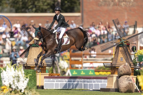 Pedro Junquiera Muylaert of Brazil, riding Quax 76, competes in the first round of the 2025 BMO Nations Cup during the Spruce Meadows Masters on September 6, 2025 in Calgary, Alberta, Canada, North America
