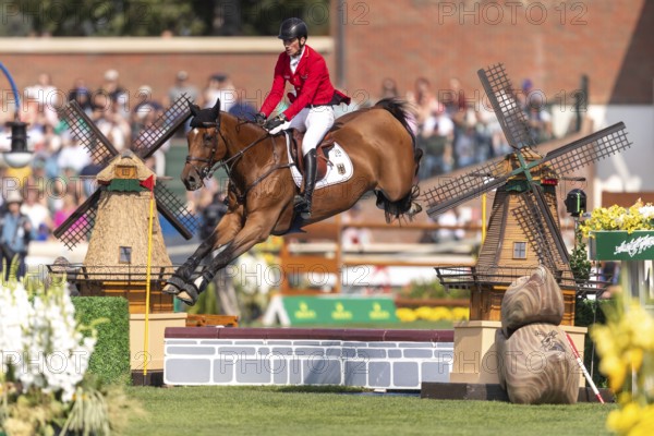 Daniel Deusser of Germany, riding Ganster VH Noddevelt, competes in the first round of the 2025 BMO Nations Cup during the Spruce Meadows Masters on September 6, 2025 in Calgary, Alberta, Canada, North America