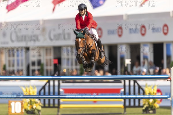 Jose Antonio Chedraui of Mexico, riding Haraminka P, competes in the first round of the 2025 BMO Nations Cup during the Spruce Meadows Masters on September 6, 2025 in Calgary, Alberta, Canada, North America