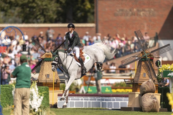 Luiz Felipe de Azevedo Neto of Brazil, riding Pandora Boy Z, competes in the first round of the 2025 BMO Nations Cup during the Spruce Meadows Masters on September 6, 2025 in Calgary, Alberta, Canada, North America
