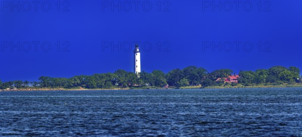 Long Erik lighthouse, Long Erik, on the northern tip of the Swedish island of Stora grundet in the Baltic Sea, panoramic photo, Stora grundet, Öland, Sweden