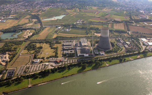 Aerial view, Rhine, Mülheim Kärlich nuclear power plant, Koblenz, Rhineland-Palatinate, Germany, Europe Aerial view : Hans Blossey Flight date: 31/08/2008 copyright: hans@blossey.eu, Stadtplanung Stadtplanung Wirtschaft