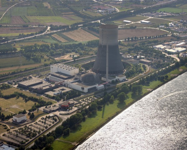Aerial view, Rhine, Mülheim Kärlich nuclear power plant, Koblenz, Rhineland-Palatinate, Germany, Europe Aerial view : Hans Blossey Flight date: 31/08/2008 copyright: hans@blossey.eu, Stadtplanung Stadtplanung Wirtschaft