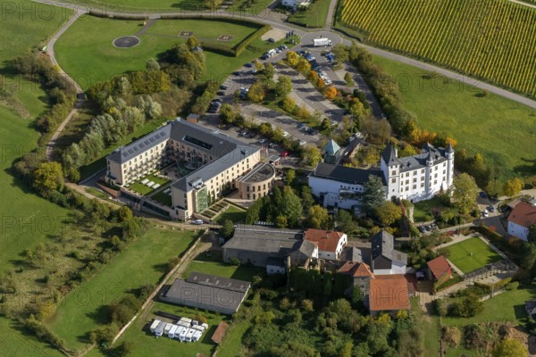 Saarländische Spielbanken GmbH Casino Schloss Berg, Renaissance castle on the Upper Moselle, Casino Schloss Berg, Nennig, Perl, Saarland, Germany, Europe, aerial photo, birds-eyes view, aerial photography, aerial photography, overview, bird's eye view