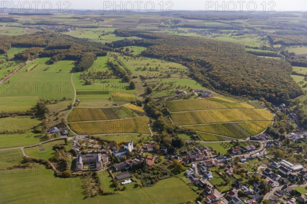 Saarländische Spielbanken GmbH Casino Schloss Berg, Renaissance castle on the Upper Moselle, Casino Schloss Berg, Nennig, Perl, Saarland, Germany, Europe, aerial photo, birds-eyes view, aerial photography, aerial photography, overview, bird's eye view
