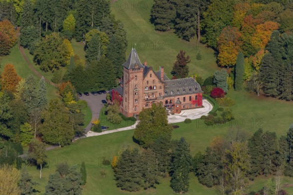 Aerial photo, guest house Schloss Saareck, Mettlach, Saarland, Germany, Europe, birds-eyes view, aerial view, aerial photography, aerial photography, overview, bird's eye view