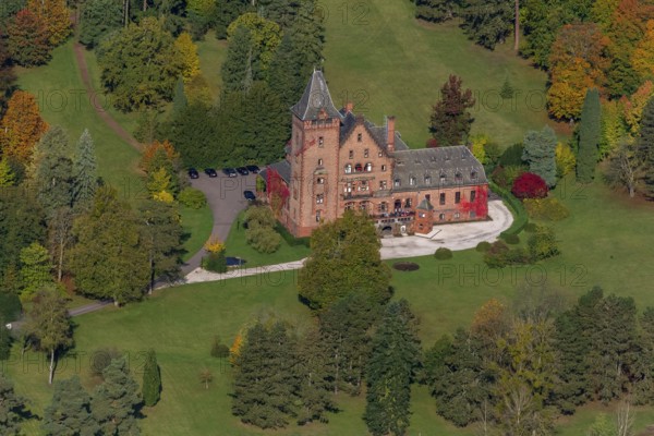 Aerial photo, guest house Schloss Saareck, Mettlach, Saarland, Germany, Europe, birds-eyes view, aerial view, aerial photography, aerial photography, overview, bird's eye view