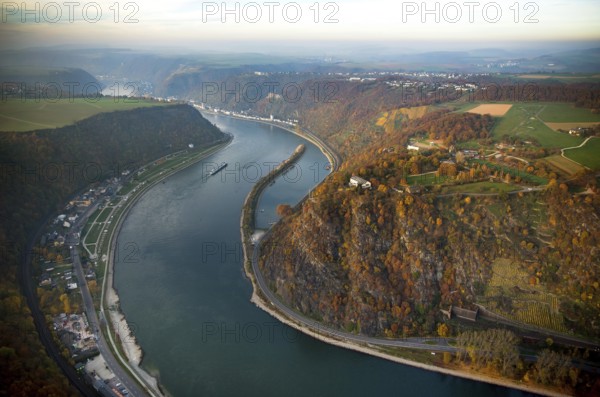 The Loreley, Lorelei, slate cliffs in the UNESCO World Heritage Upper Middle Rhine Valley near Sankt Goarshausen, Rhine Valley, Rhine, inland navigation, Rhine meanders, shallows, autumn leaves, Sankt Goar, Rhineland-Palatinate, Germany, Urbar, Europe, aerial photo, birds-eyes view, aerial photography, aerial photography, overview, overview, bird's eye view