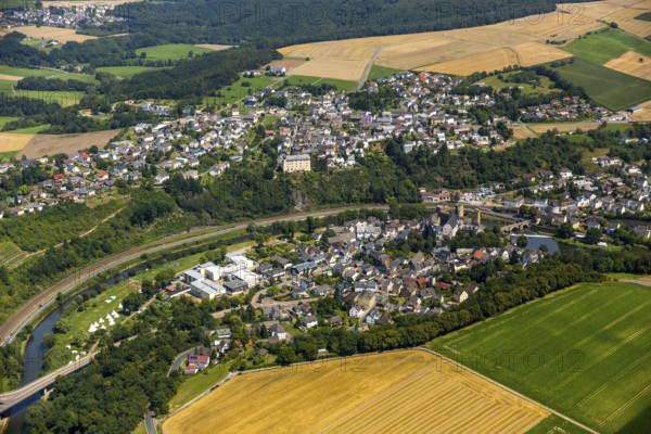 Runkel Castle with Lahn and Lahn bridge, ruins of a medieval hilltop castle in the town of Runkel, Runkel, Lahnkreis, Hesse, Germany, Europe, aerial view, bird's eye view, aerial photography, aerial photography, overview, bird's eye view