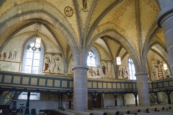 Interior view with fresco-secco wall paintings, Protestant Church, Evangelische Stadtkirche, Zierenberg, district of Kassel, Hesse, Germany