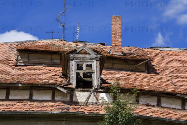 Ruined house, district of Kassel, Hesse, Germany