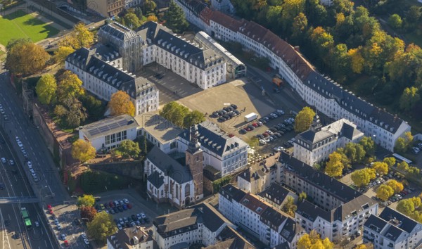 Saarbrücken Castle, Saarbrücken Palace, Saarbrücken Regional Association, at the Old Town Hall, Saarbrücken, Saarland, Germany, Europe, aerial view, birds-eyes view, aerial photography, aerial photography, overview, overview, bird's eye view, state capital